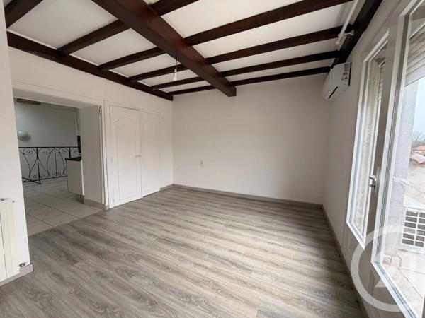 Immeuble à vendre  266 m 2   ST JUERY  - 81