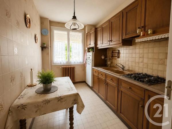 Immeuble à vendre  266 m 2   ST JUERY  - 81