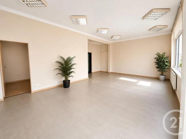 Immeuble à vendre  266 m 2   ST JUERY  - 81