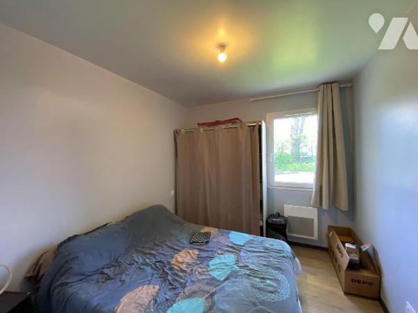 VEZAC sur 490 m² environ de terrain, Maison de plain-pied construite en 2019 louée avec une sur...