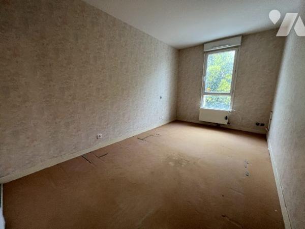 APPARTEMENT DE TYPE 3 A VENDRE
