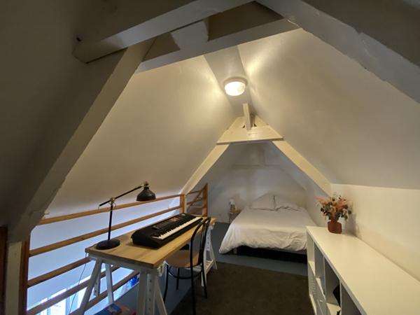 PROCHE CATHEDRALE T2 EN DUPLEX,  
Nantes 44000