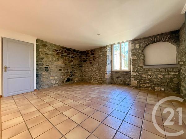 Appartement F3 à vendre  4 pièces - 72,28 m 2   ST PRIVAT  - 07
