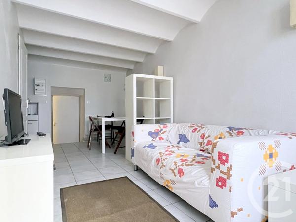 Appartement T2 à vendre  2 pièces - 27,58 m 2   AUBENAS  - 07