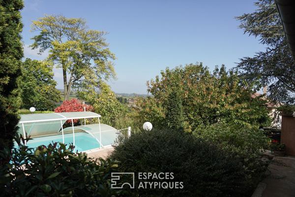 Maison au charme authentique avec piscine