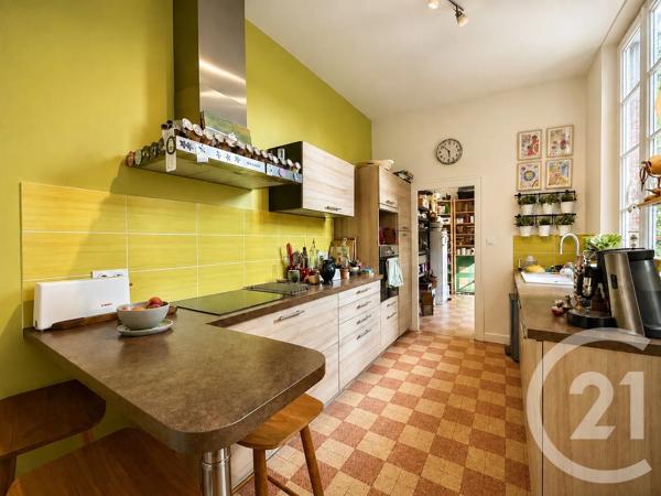 Maison à vendre  7 pièces - 204,67 m 2   MOULINS  - 03