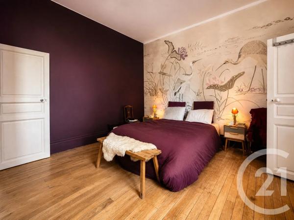 Maison à vendre  7 pièces - 204,67 m 2   MOULINS  - 03