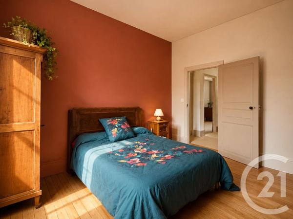 Maison à vendre  7 pièces - 204,67 m 2   MOULINS  - 03