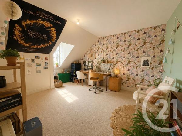 Maison à vendre  7 pièces - 204,67 m 2   MOULINS  - 03