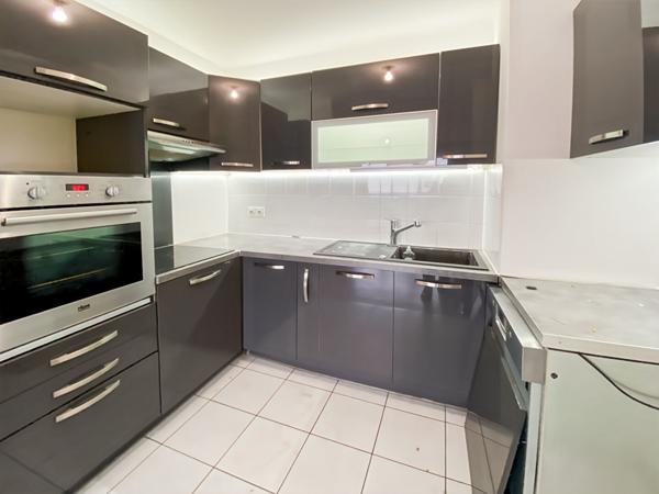 Appartement 3 pièces proche Métro 11