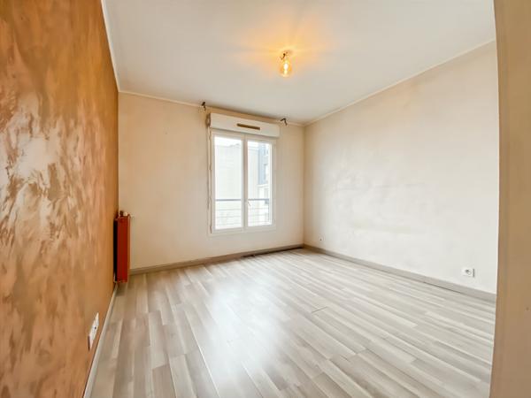 Appartement 3 pièces proche Métro 11