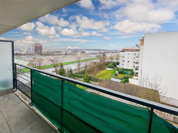 Appartement 3 pièces proche Métro 11