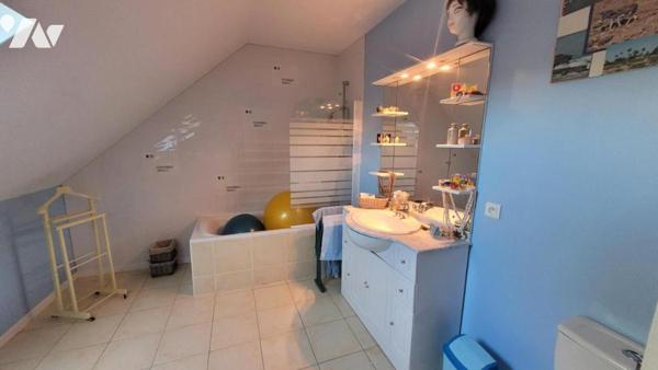 SABLE SUR SARTHE-PAVILLON ED TYPE 5-REF: VDL2080