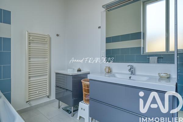 Maison à vendre 8 pièces 190 m² Chanteloup-les-Vignes