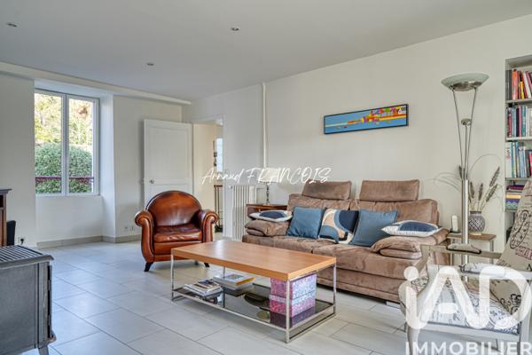 Maison à vendre 8 pièces 190 m² Chanteloup-les-Vignes