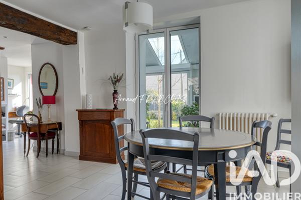 Maison à vendre 8 pièces 190 m² Chanteloup-les-Vignes