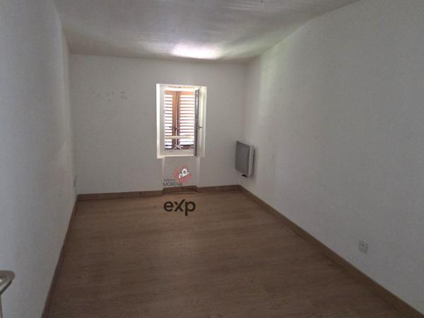 Appartement dans Solliès-Pont