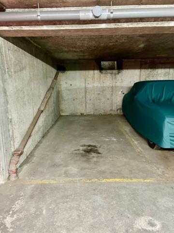 Parking sous-sol de 12 m2