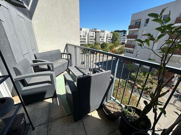 Appartement T2 Villeurbanne MAISONS-NEUVES Proche Lyon 3, Copropriété 2016, Terrasse, Climatisation
