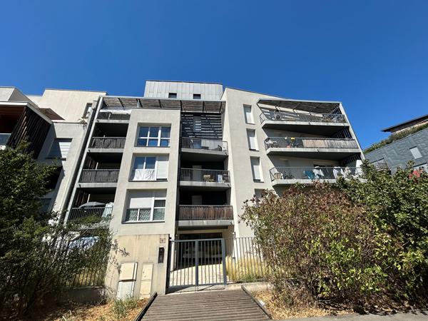 Appartement T2 Villeurbanne MAISONS-NEUVES Proche Lyon 3, Copropriété 2016, Terrasse, Climatisation