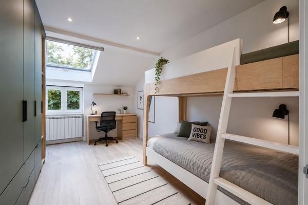Duplex 4 pièces · 111 m² · Lyon 9