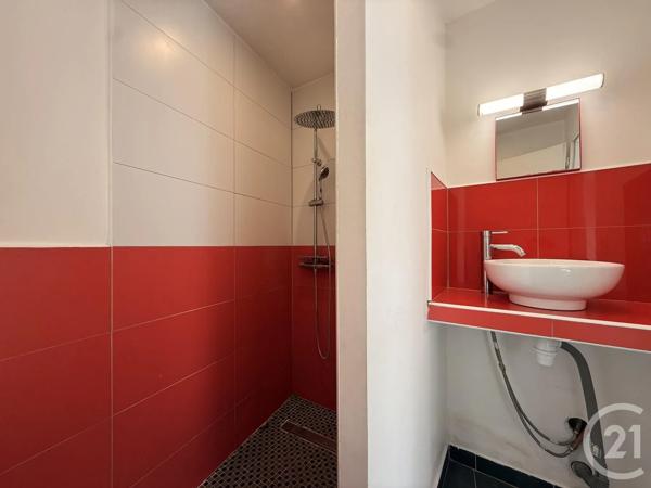 Appartement T5 à vendre  5 pièces - 107,34 m 2   BOURG LES VALENCE  - 26