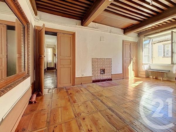 Appartement F5 à vendre  5 pièces - 198,06 m 2   RIOM  - 63