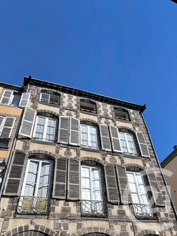 Appartement F5 à vendre  5 pièces - 198,06 m 2   RIOM  - 63