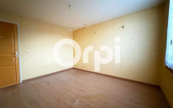 Immeuble à vendre    9 pièces • 174 m2 Soissons