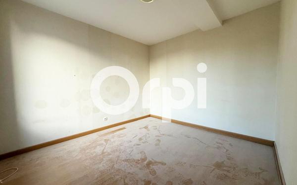 Immeuble à vendre    9 pièces • 174 m2 Soissons