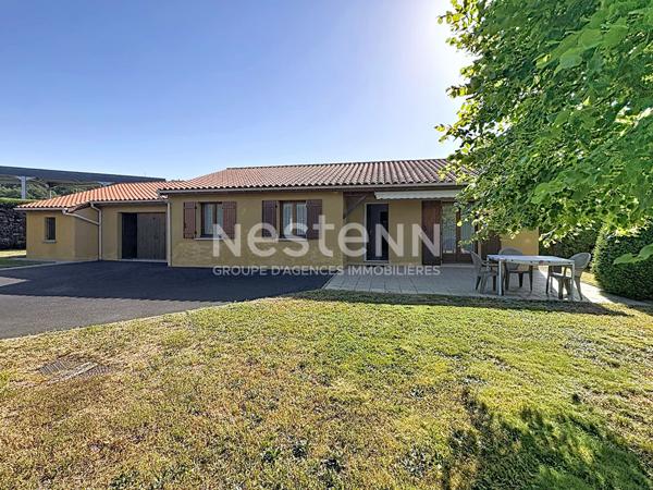 EXCLUSIVITE  ! SAINTE SIGOLENE Maison individuelle de plain-pied 3 Chambres sur terrain clos