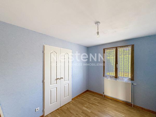 EXCLUSIVITE  ! SAINTE SIGOLENE Maison individuelle de plain-pied 3 Chambres sur terrain clos