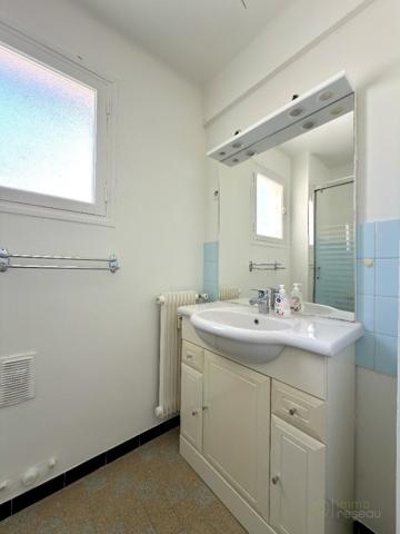 Appartement à ROQUEBRUNE CAP MARTIN (06190)