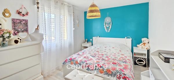 Appartement à vendre 2 pièces + parking sécurisé BANDOL (83)