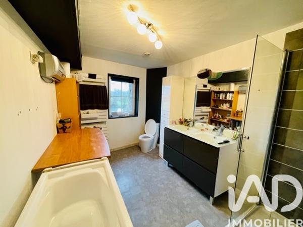 Immeuble à vendre 1 317 m² Sempigny