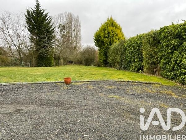 Immeuble à vendre 1 317 m² Sempigny