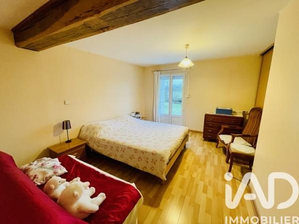 Immeuble à vendre 1 317 m² Sempigny