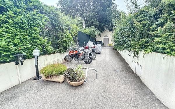 Appartement à vendre    3 pièces • 67,85 m2 Antibes
