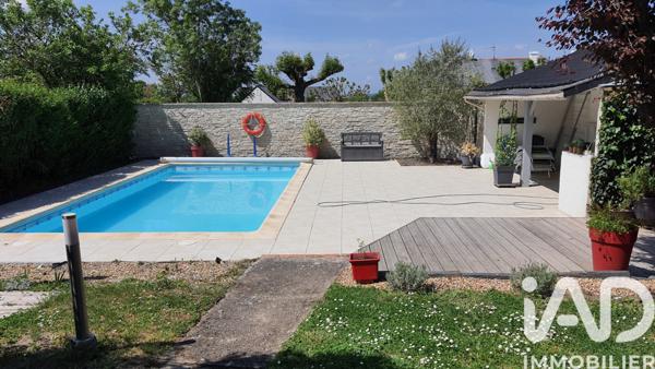 Maison à vendre 10 pièces 223 m² Mûrs-Erigné