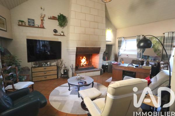 Maison à vendre 10 pièces 223 m² Mûrs-Erigné