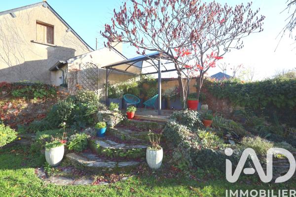 Maison à vendre 10 pièces 223 m² Mûrs-Erigné