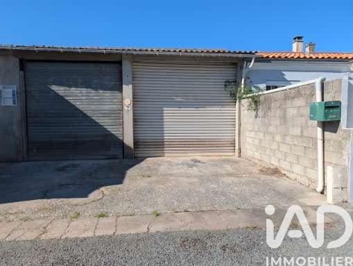 Parking à vendre 244 m² Saint-Nazaire-sur-Charente