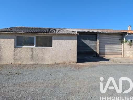 Parking à vendre 244 m² Saint-Nazaire-sur-Charente