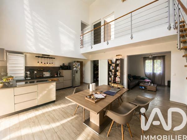 Maison à vendre 6 pièces 137 m² Saint-Louis