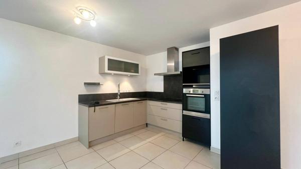 Appartement Chambéry 3 pièces 64 m2 avec garage double