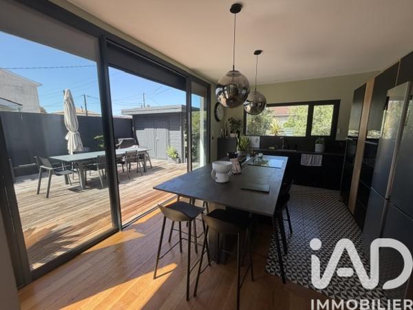 Maison à vendre 6 pièces 150 m² Mérignac