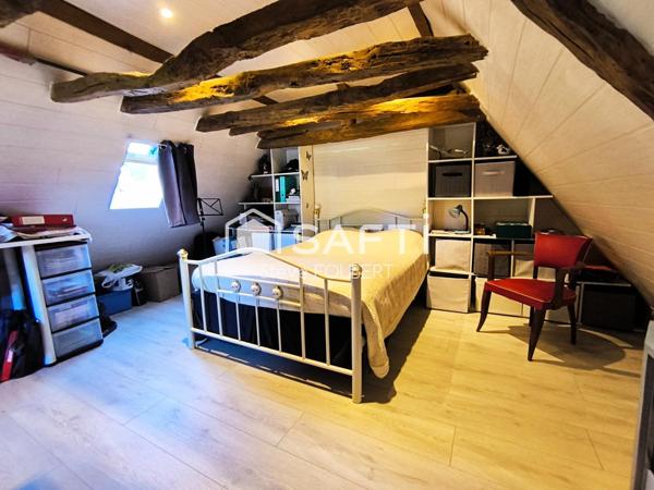 MAISON DE VILLAGE AUTHENTIQUE OFFRANT 3 CHAMBRES