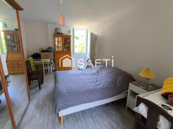 MAISON DE VILLAGE AUTHENTIQUE OFFRANT 3 CHAMBRES