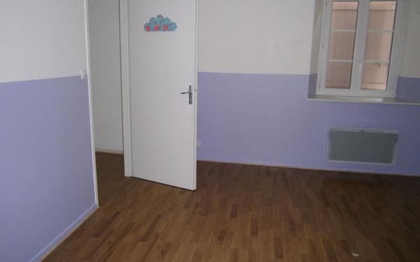 Appartement à louer    5 pièces •  Pargny-sous-Mureau