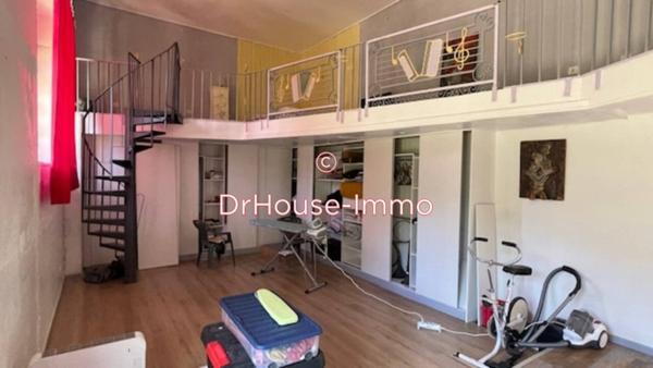 Bien immobilier à vendre 10 pièces de 200 m²